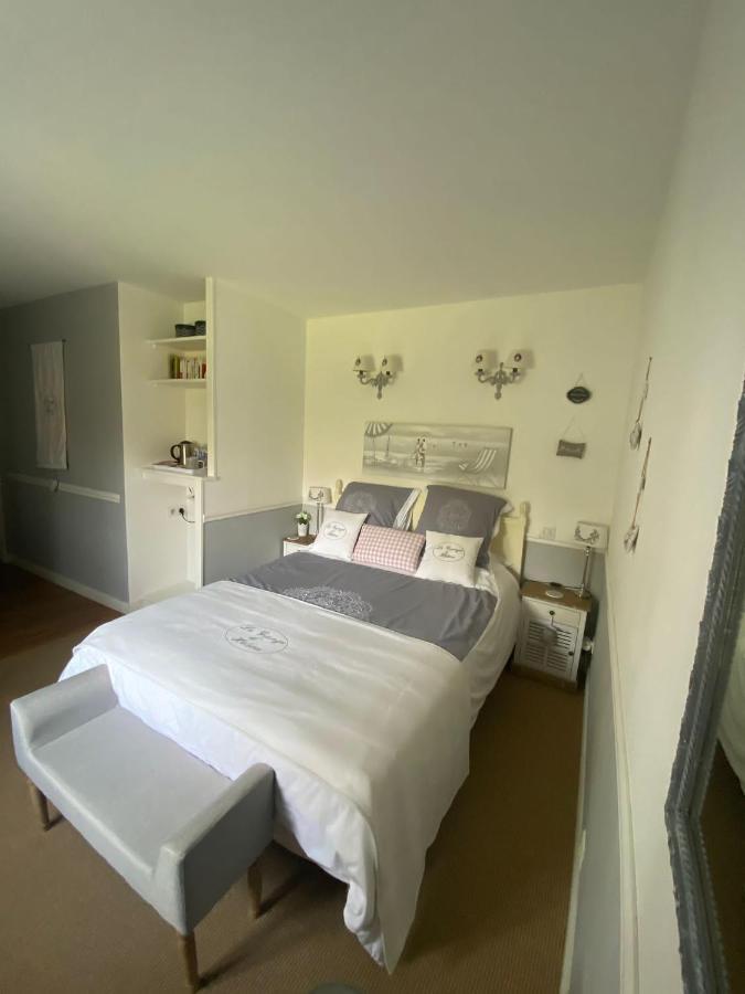 La Grange D'Helene Bed & Breakfast Cholet Dış mekan fotoğraf